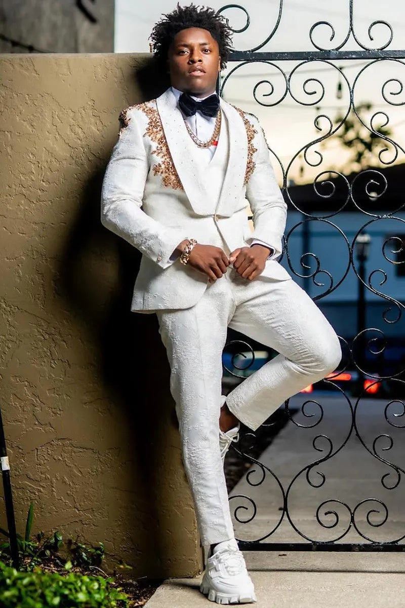 Bespoke White Shawl Lapel Jacquard Prom Men Suits With Gold Beading
