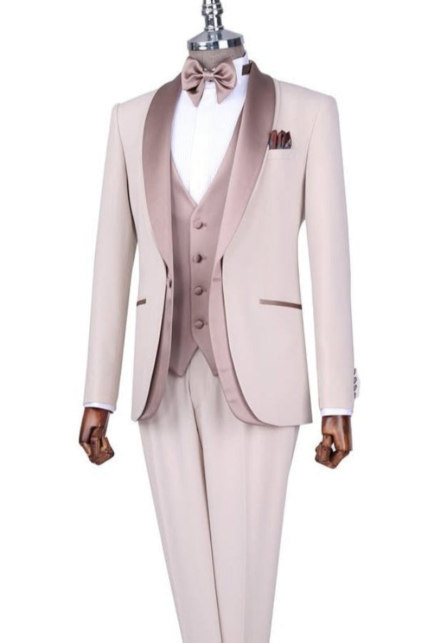 Generous Beige Shawl Lapel 3 Pieces Wedding Suits