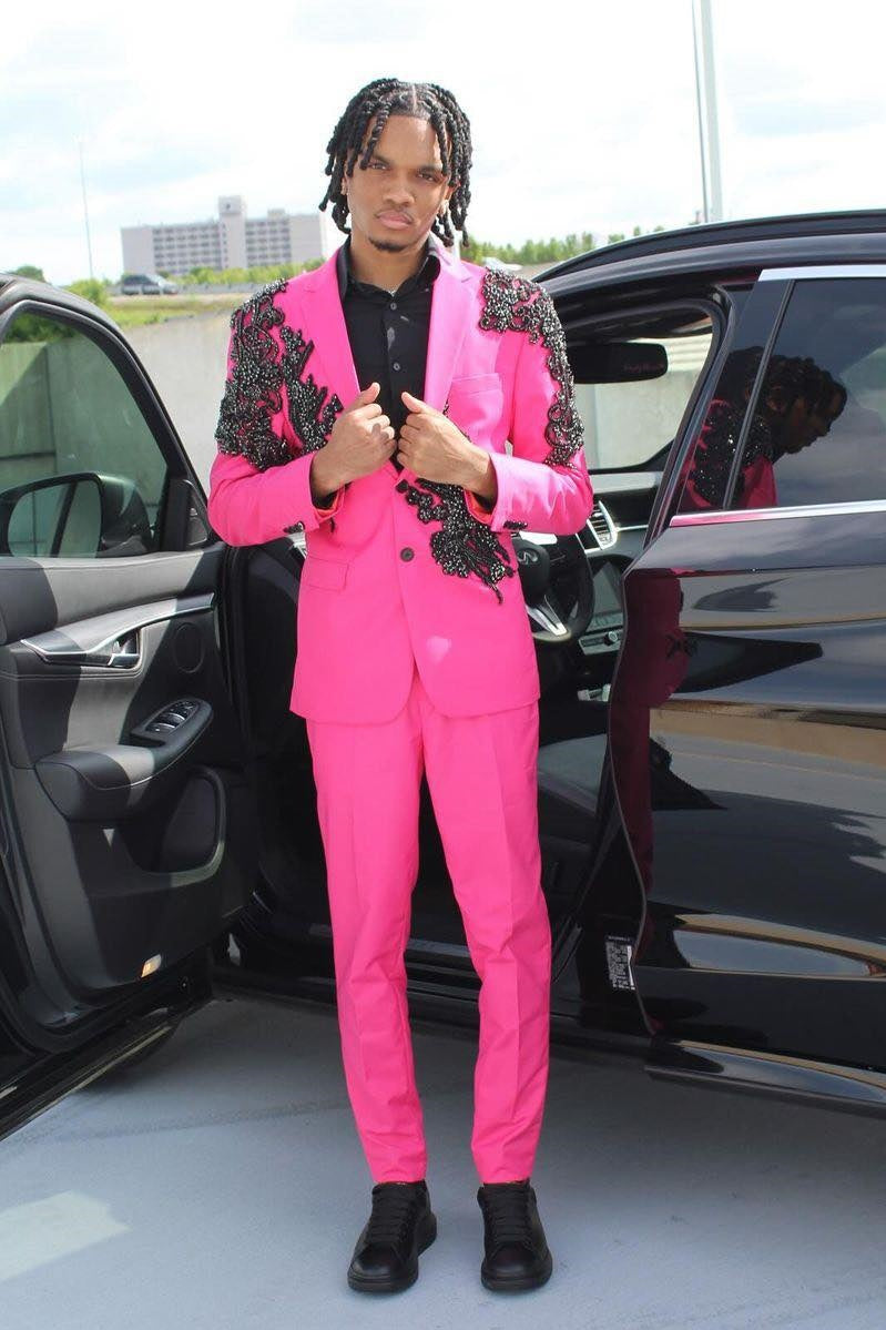 Glamorous Pink Notched Lapel Suits For Men With Black Appliques
