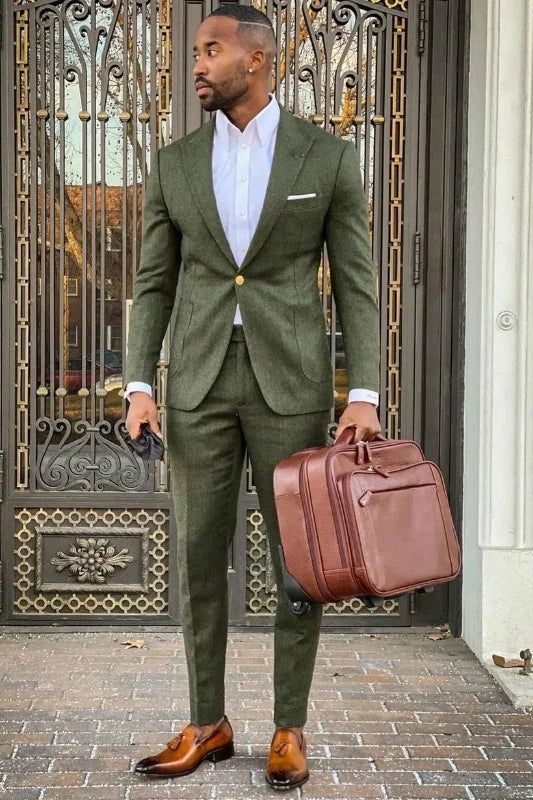 Fashion Green Peaked Lapel Slim Fit Prom Men Suits