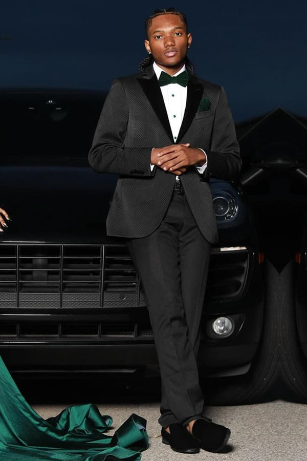 Handsome Black Peaked Lapel Plaid Prom Men Suits