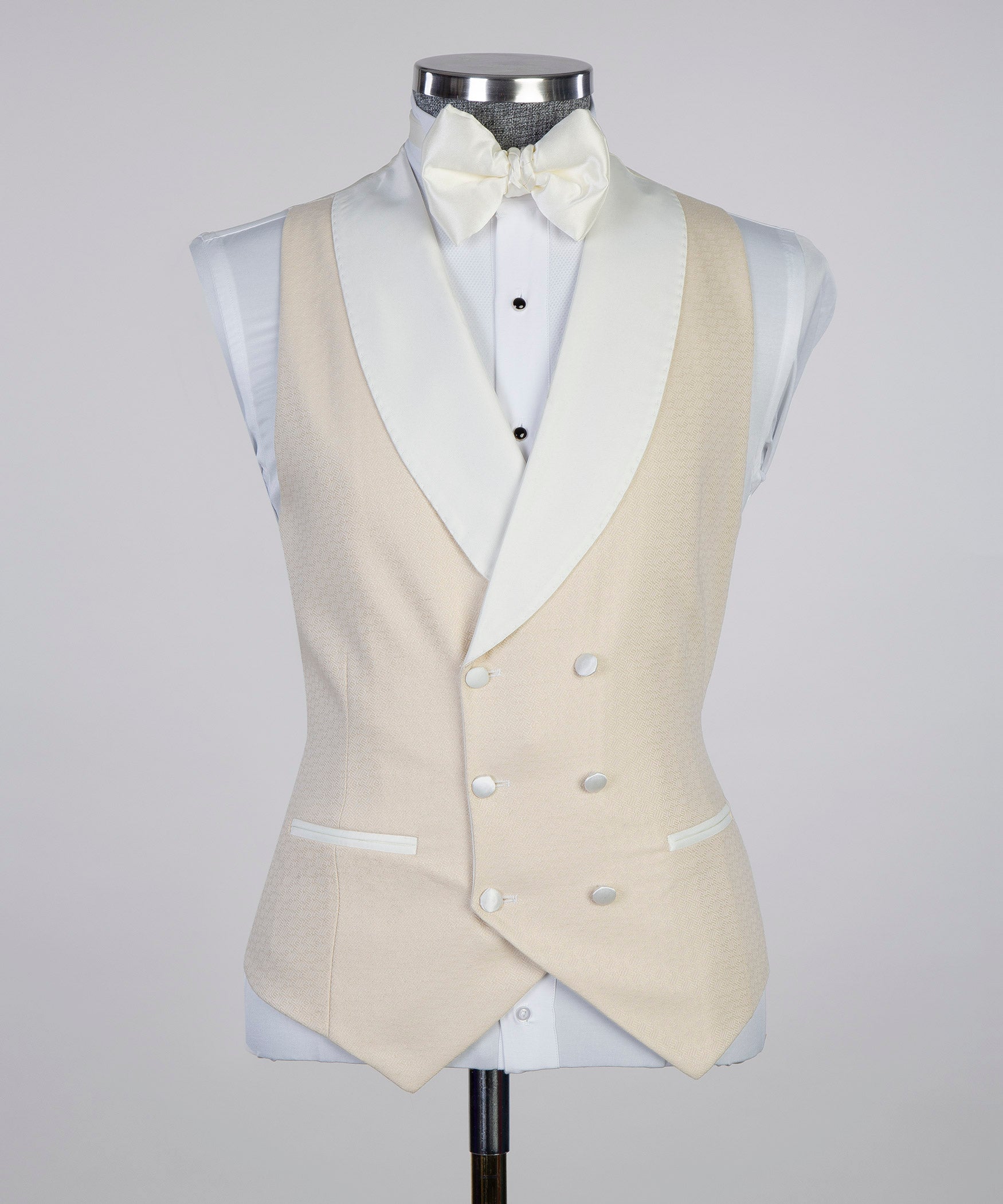 Chic Beige Newest 3 Pieces Shawl Lapel Prom Suits