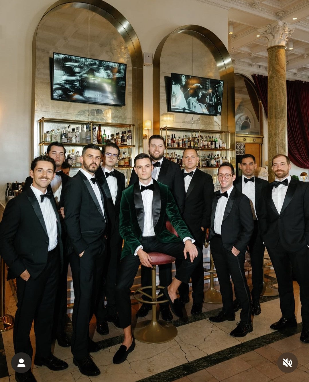Bespoke Black Wedding Groomsmen Suits With Satin Shawl Lapel