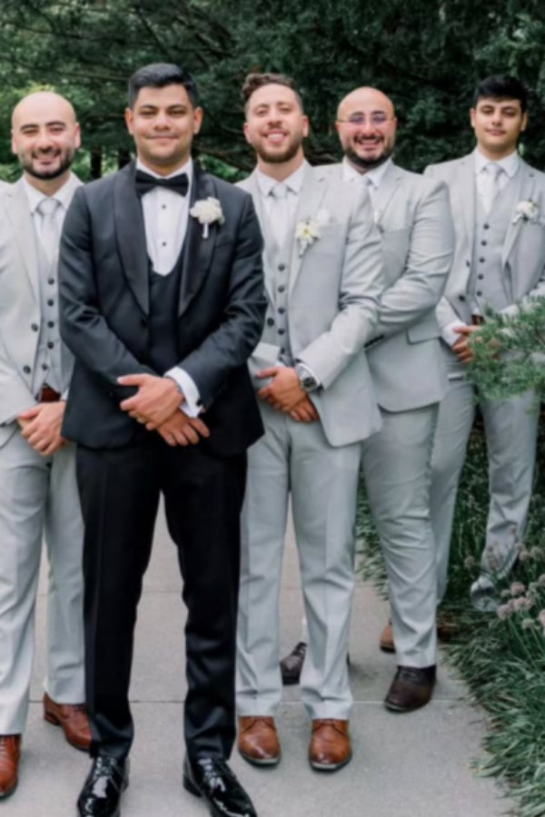 Modern Light Gray 3 Pieces Notched Lapel Wedding Groomsmen Suits