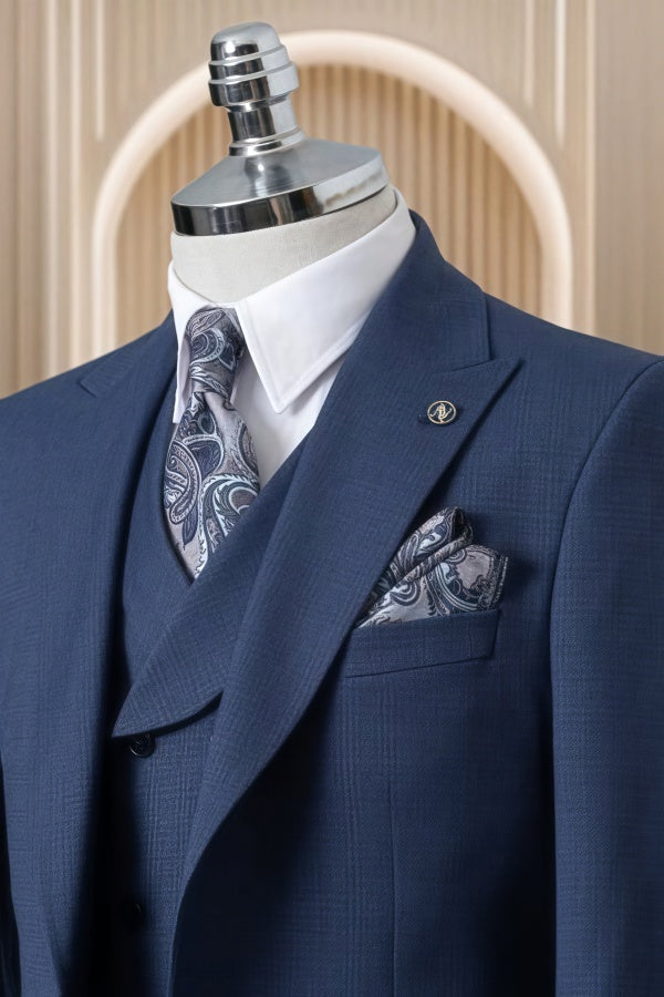 Formal Navy Blue 3 Pieces Best Fitted Business Suits With Vest