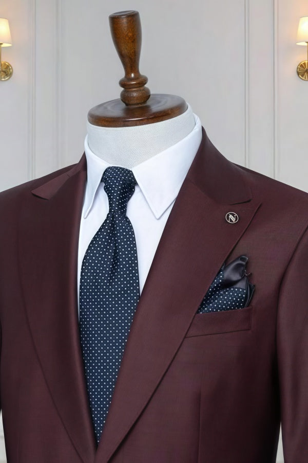 Chic Dark Burgundy Peaked Lapel Big And Tall Business Suits For Men
