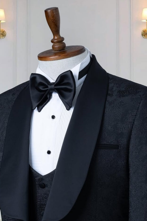 Chic Black Jacquard 3 Pieces Wedding Suits For Men