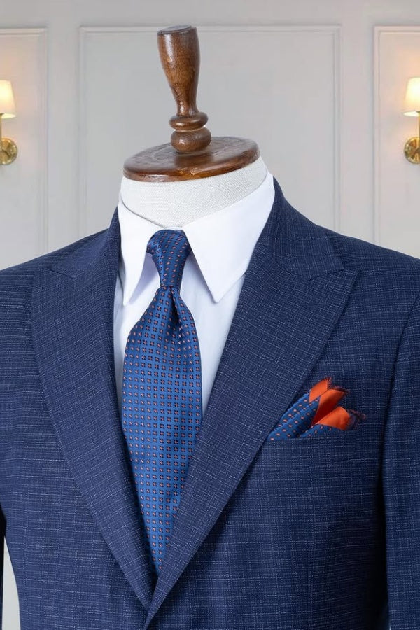 Simple Navy Blue Peaked Lapel Fancy Business Suits
