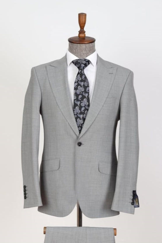 Modern Gray Bespoke Peaked Lapel Slim Fit Formal Suits For Men