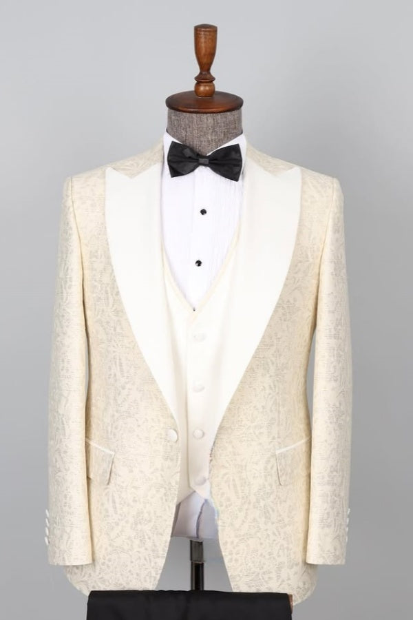 Chic White Popular Jacquard Peaked Lapel Prom Men Suits