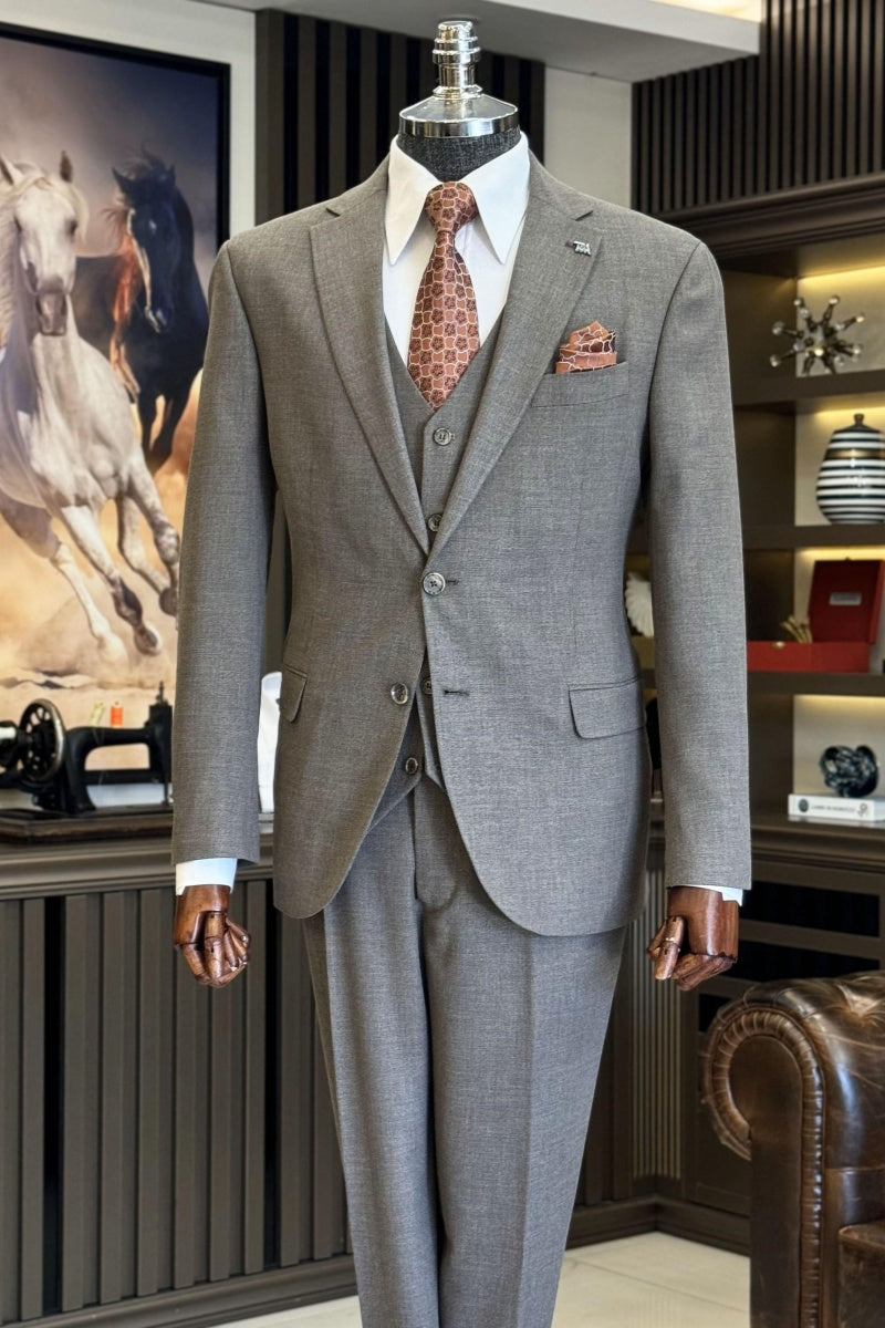 Stylish Light Gray Close Fitting Business Suits With Waistcoat