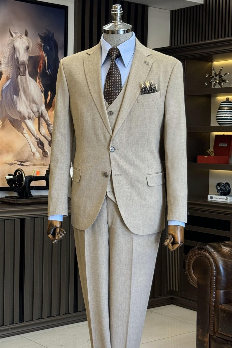 Fashion Khaki Slim Fit Men Business Suits With Waistcoat