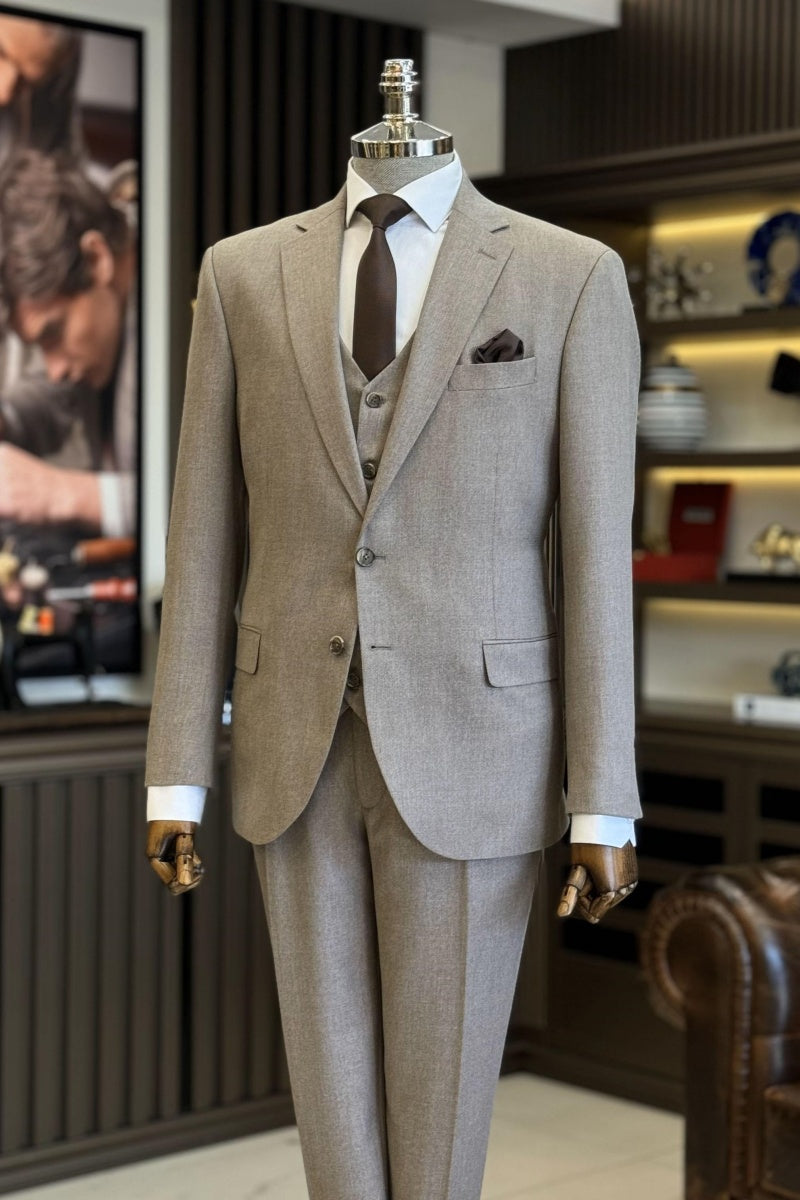 Light Gray Fashion Close Fitting Formal Suits With Waistcoat