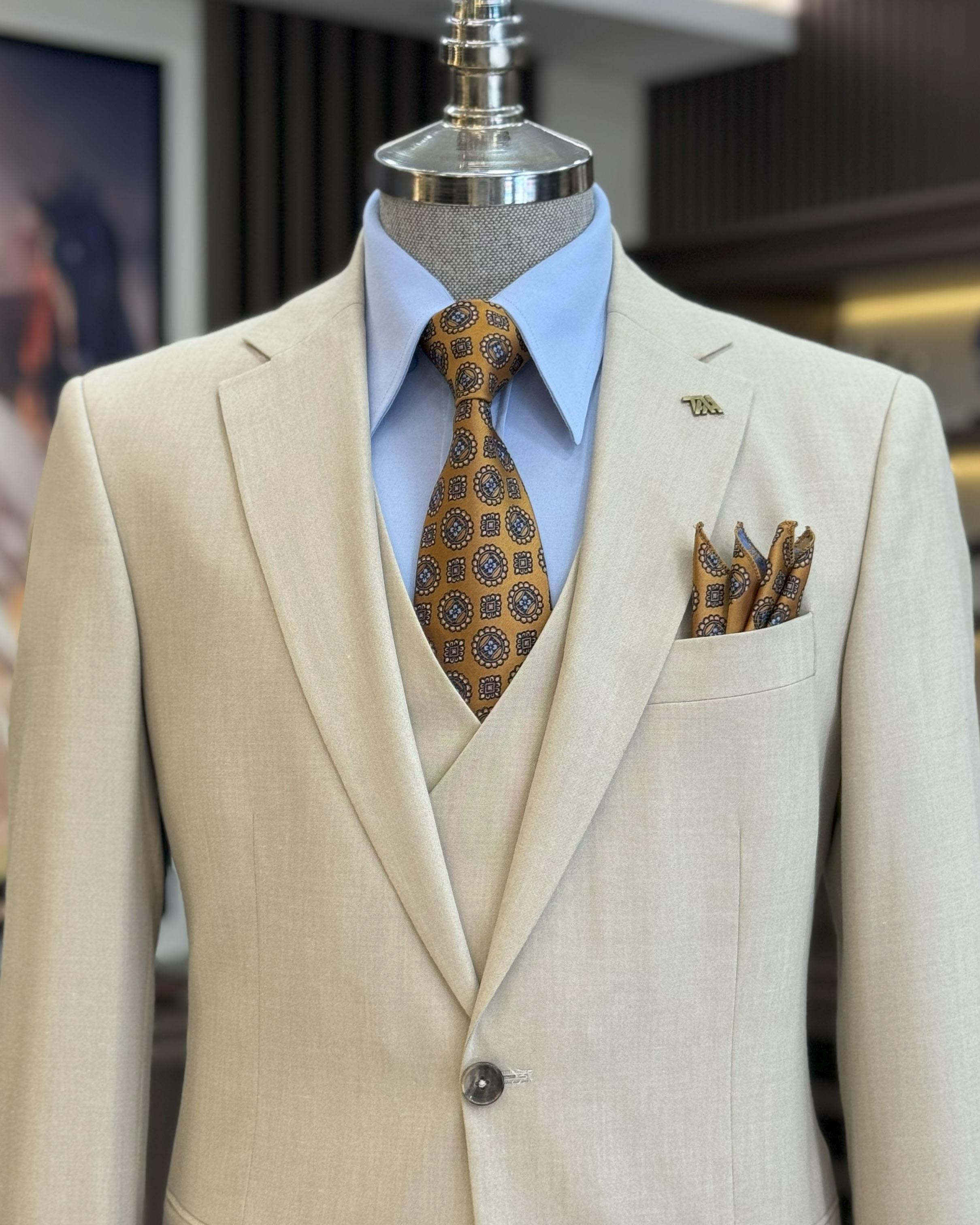 Popular Beige 3 Pieces Men’s Business Suits