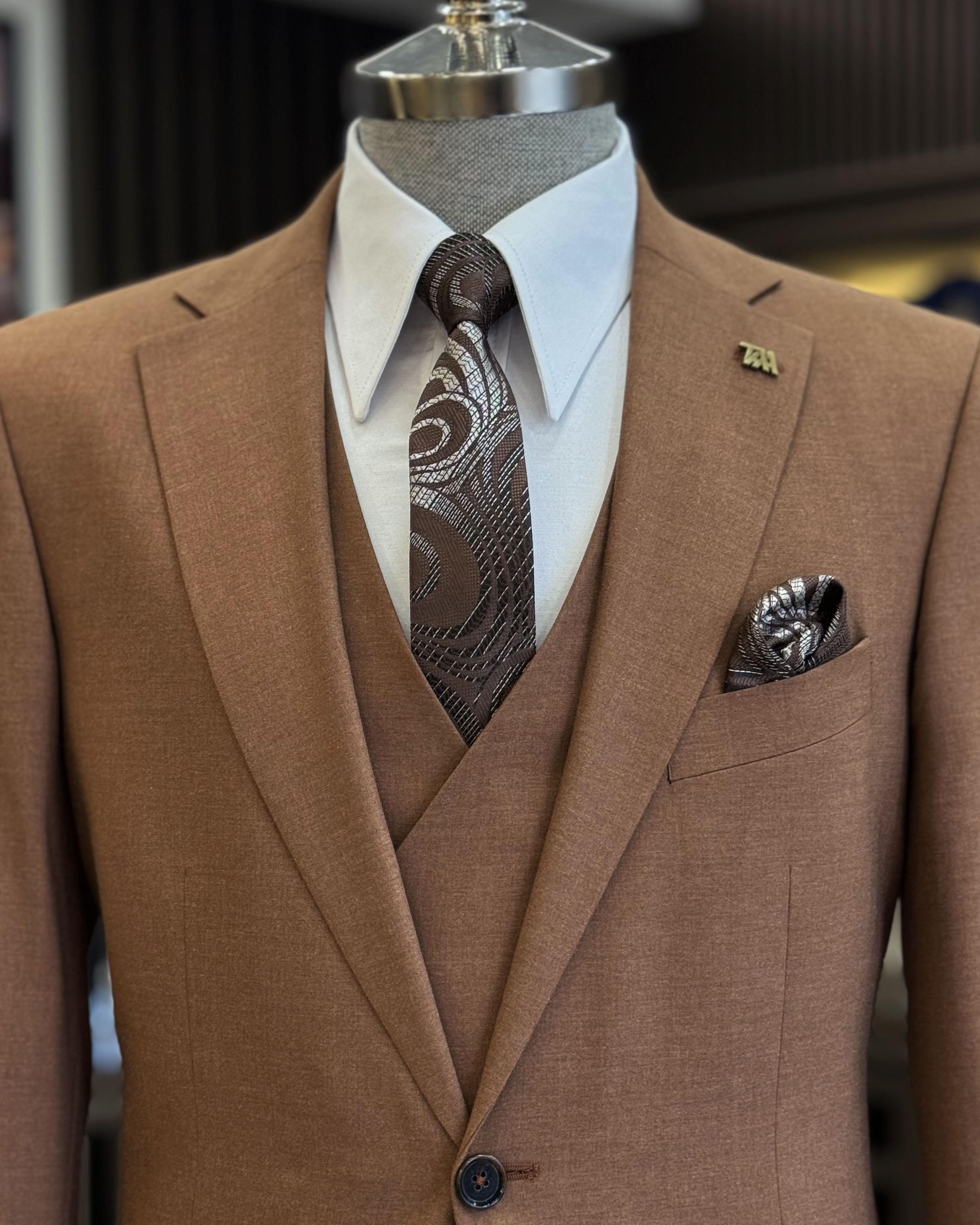 Modern Brown Slim Fit Business Suits For Men With Waistcoat