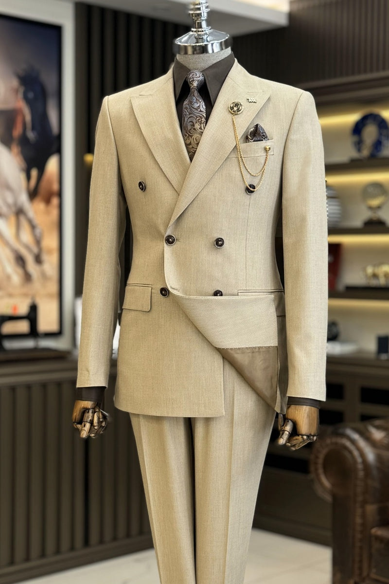 New Arrival Khaki Double Breasted Peaked Lapel Slim Fit Men’s Suits