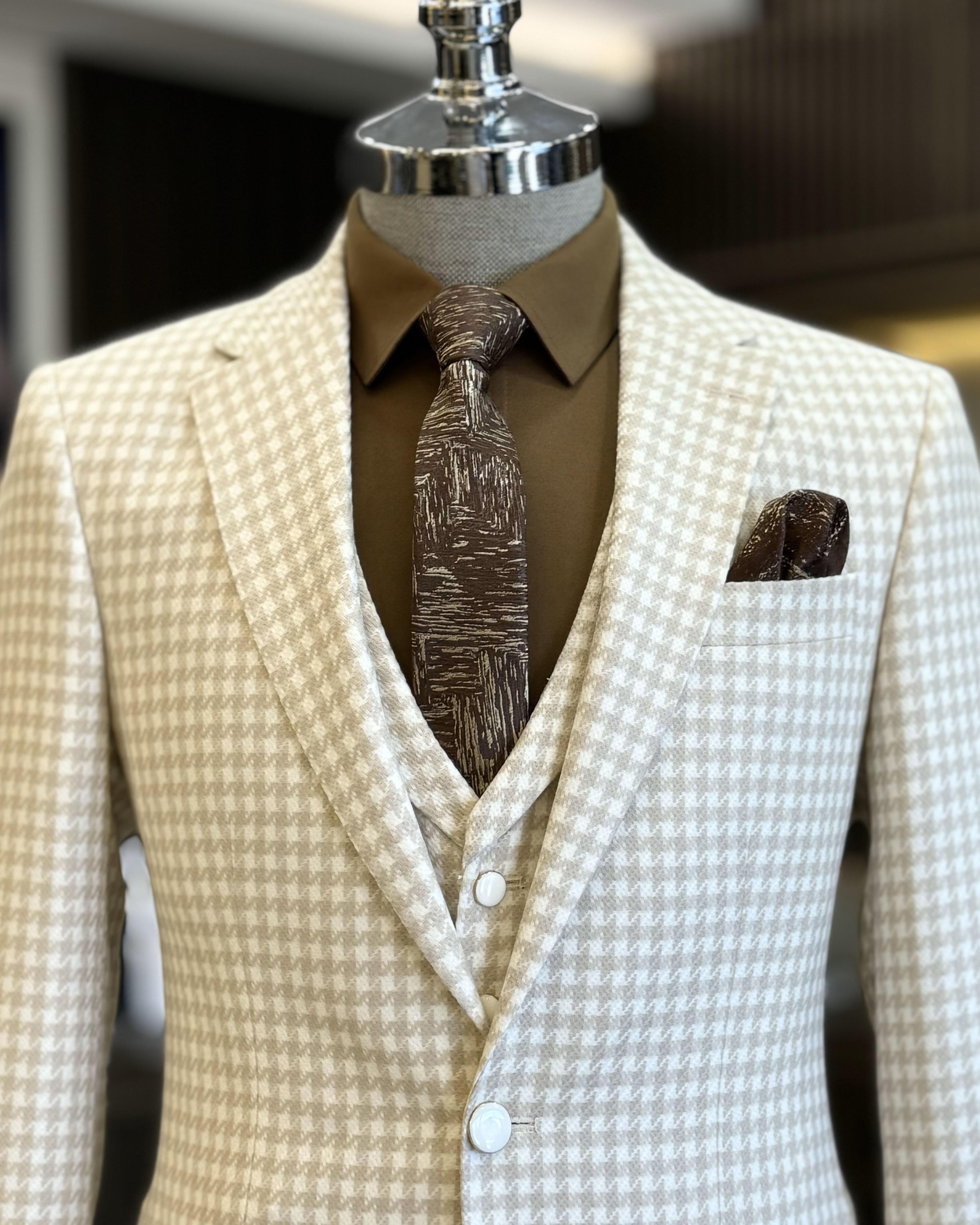 Modern Off-White Plaid 3 Pieces Notched Lapel Men’s Suits
