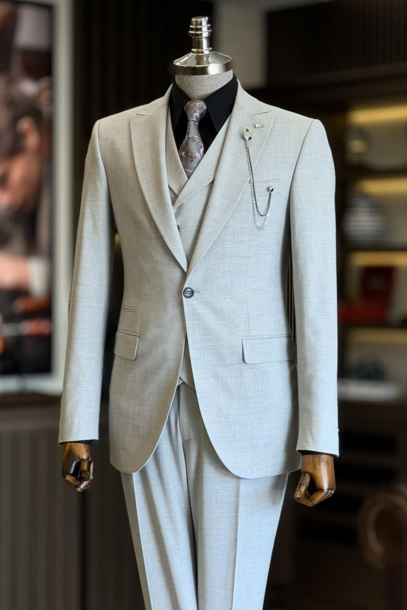 Glamorous Off-White New Arrival Slim Fit Men's Business Suits With Waistcoat