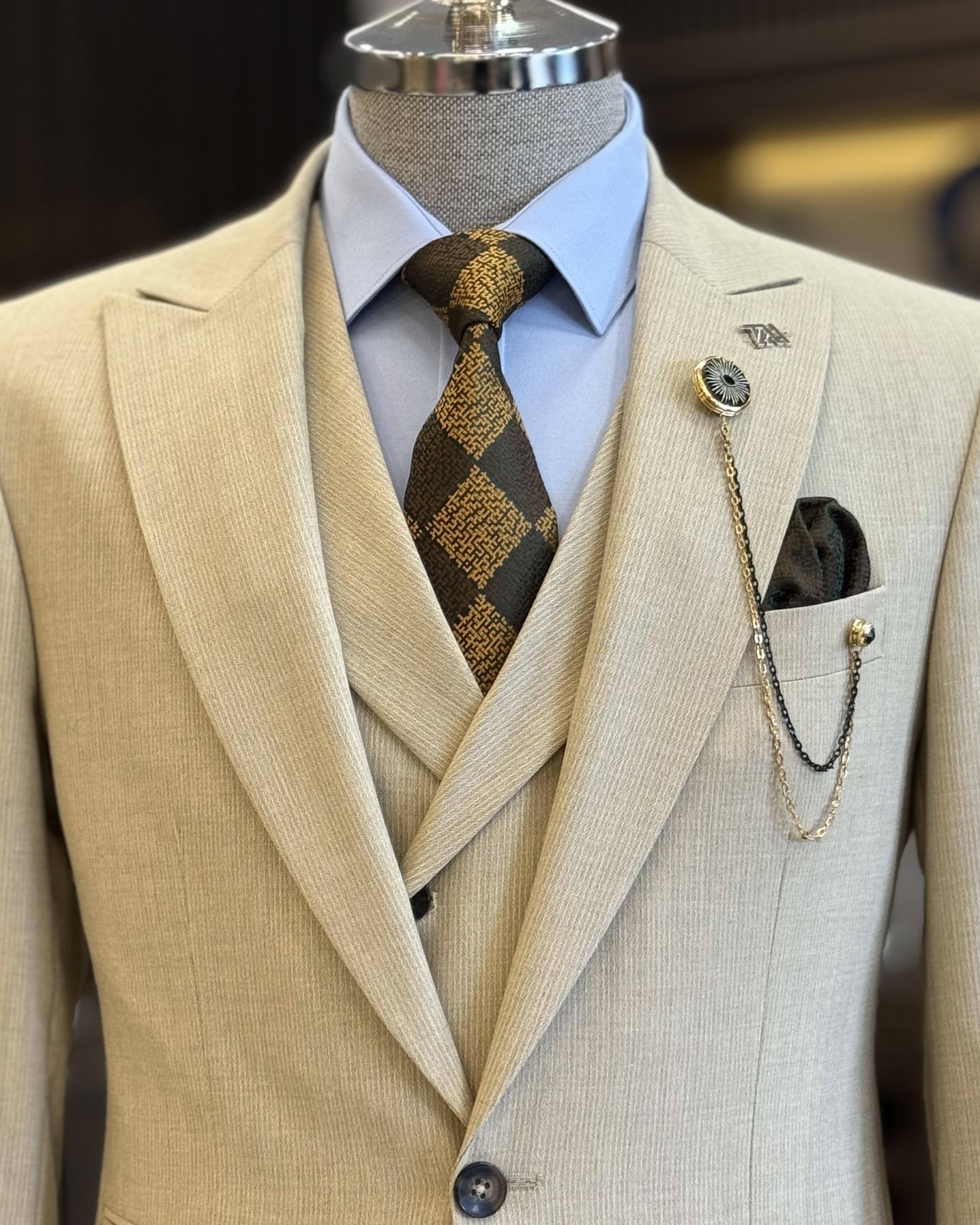 Light Khaki Newest 3 Pieces Close Fitting Business Suits For Men