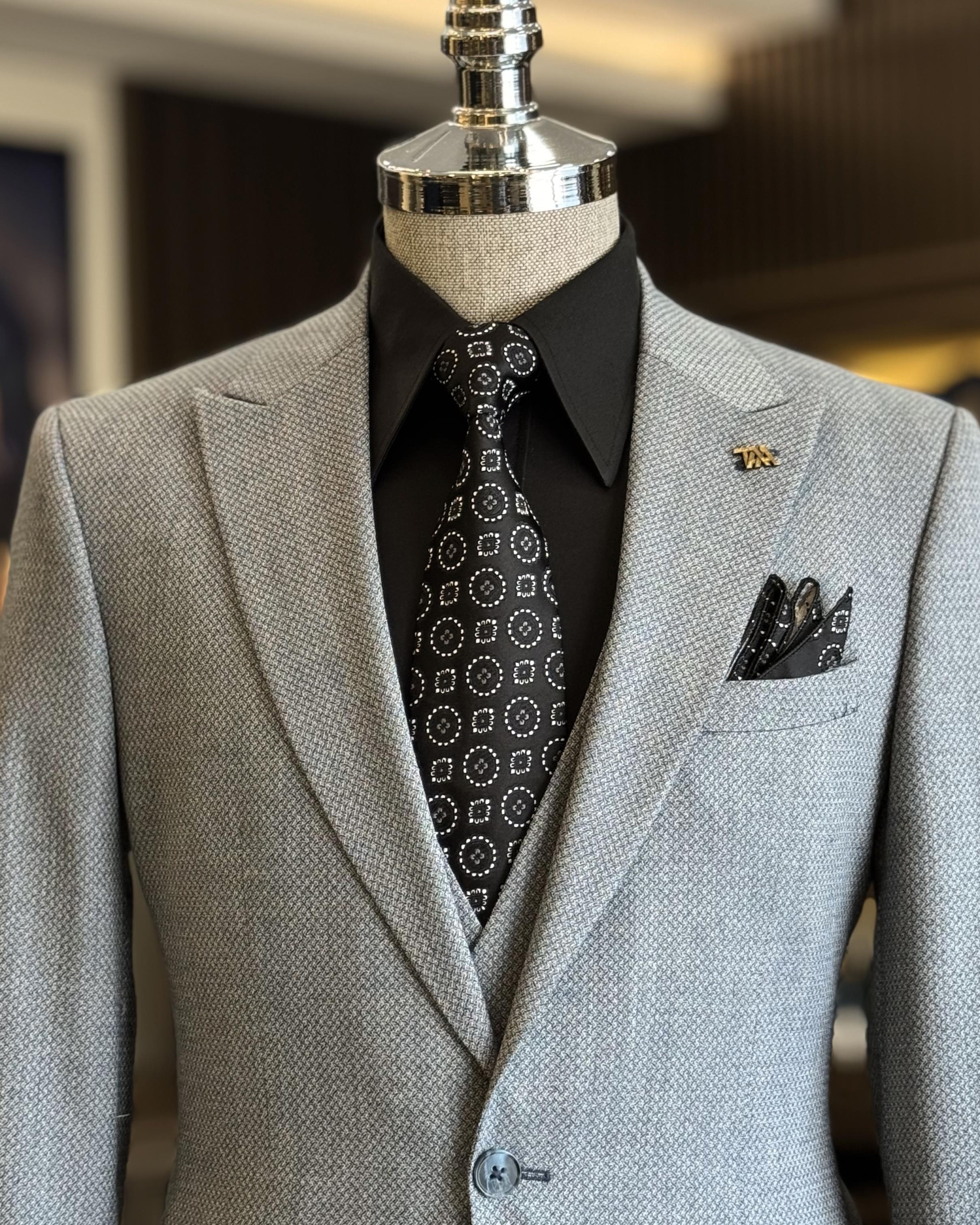 Modern Light Gray Slim Fitting Suits For Men With Waistcoat