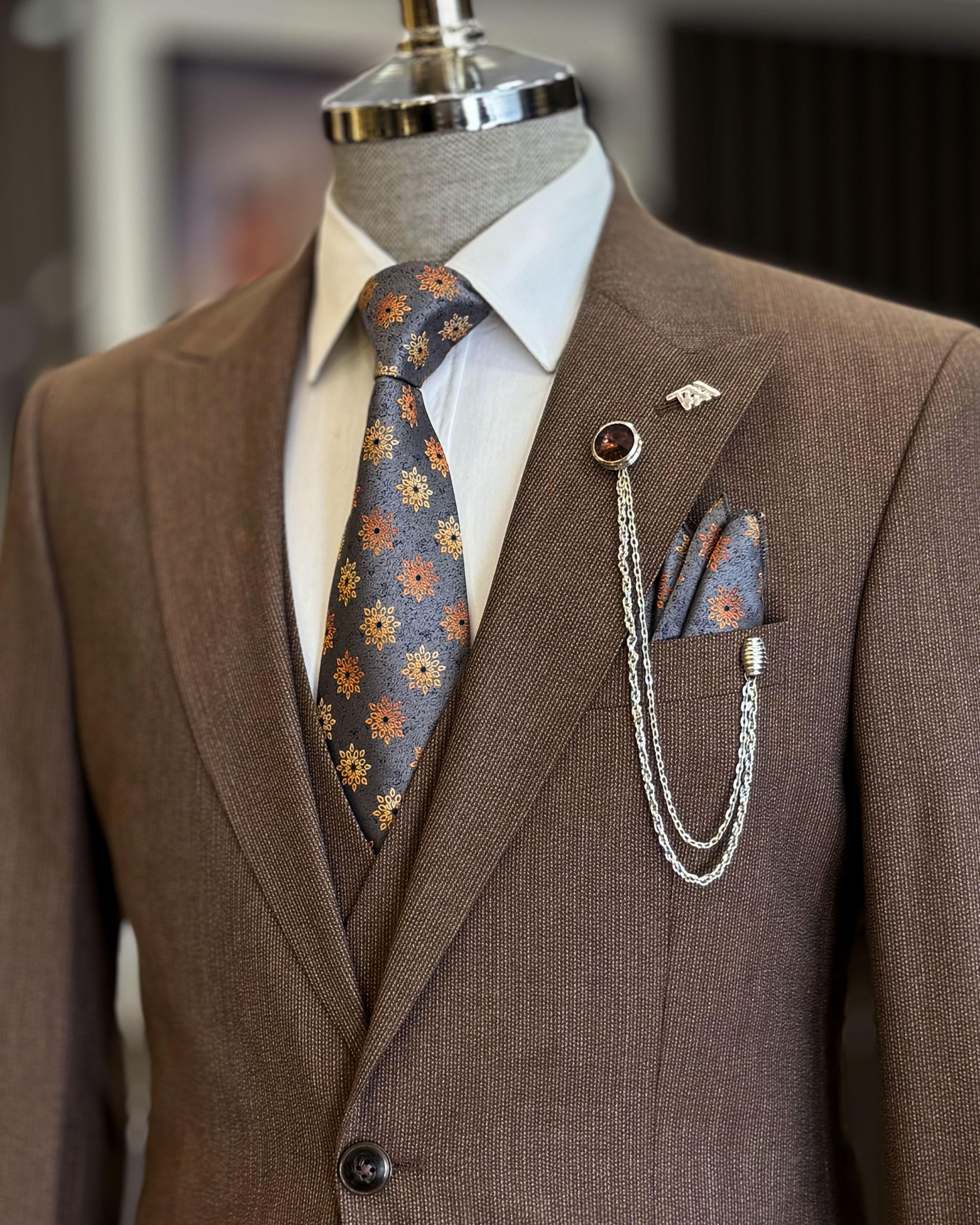 Stylish Brown Bespoke 3 Pieces Business Suits For Men