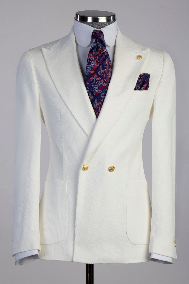 Classic White Peaked Lapel Close Fitting Men Prom Suits