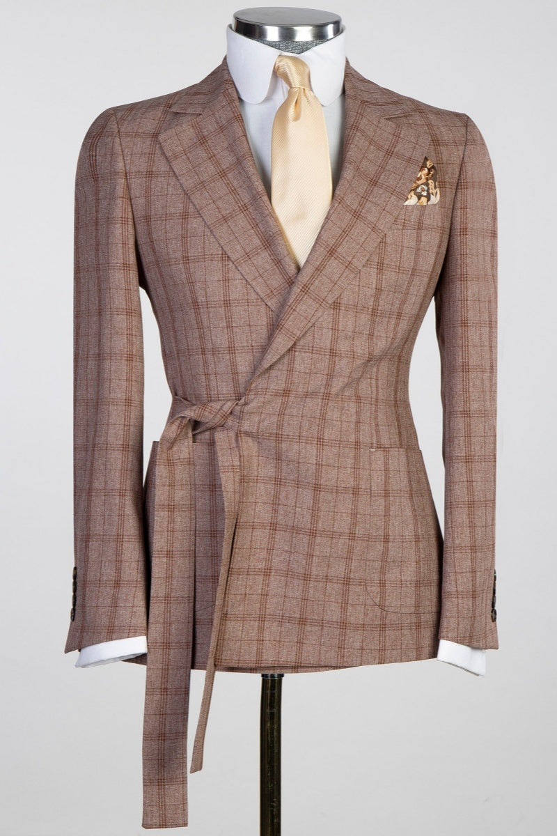 Chic Brown Plaid Notched Lapel Prom Suits With Belt