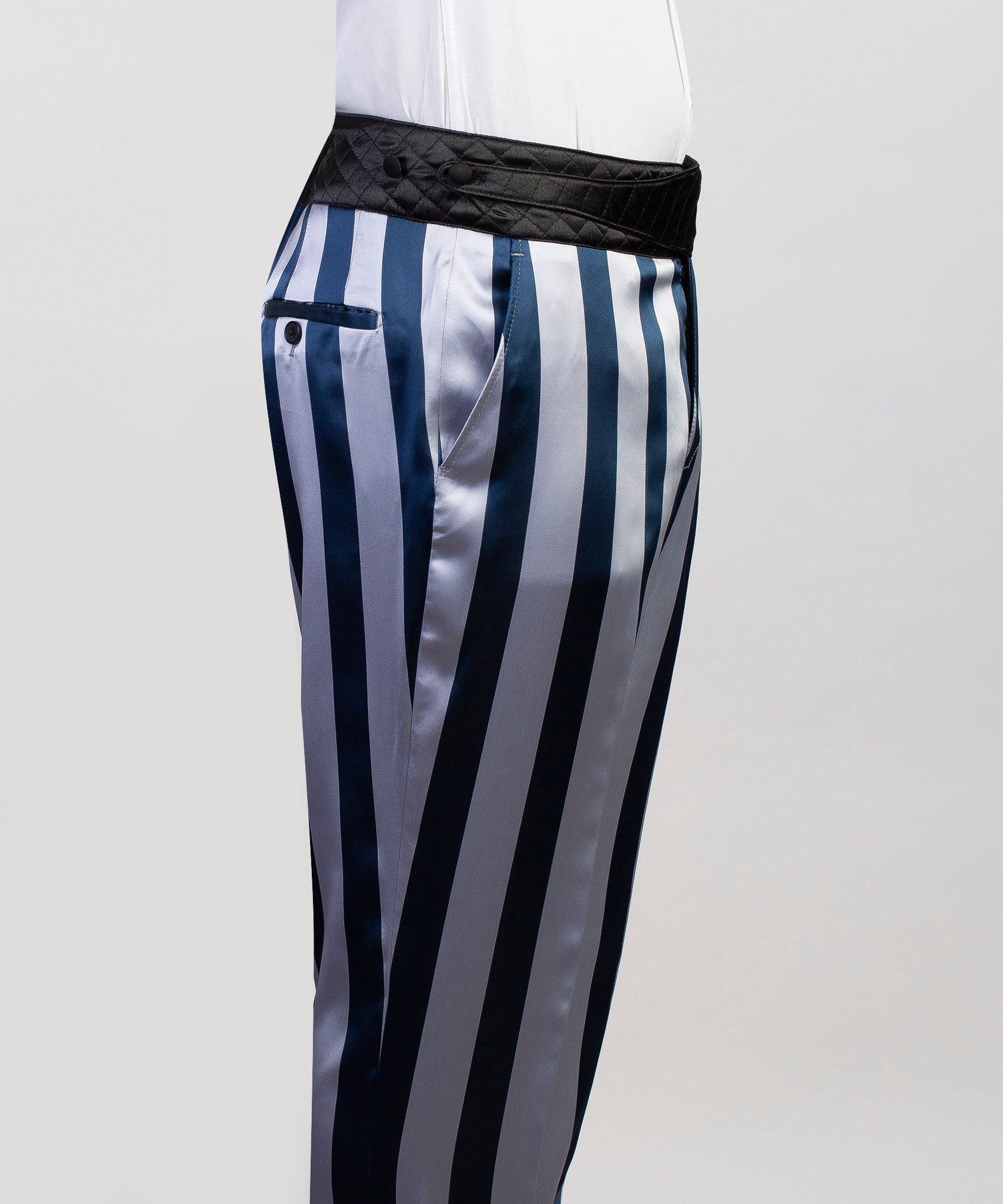 Fancy White And Blue Stripe Double Breasted Prom Suits With Black Belt