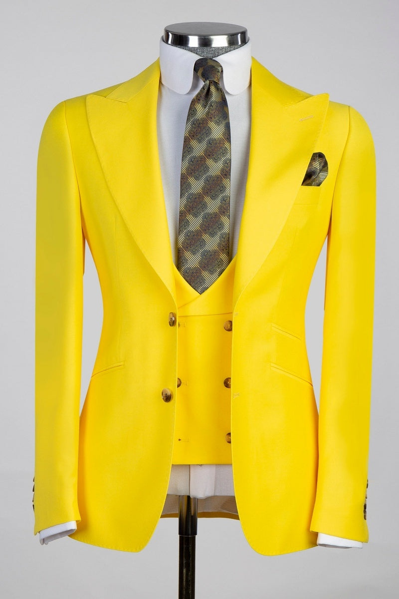 New Arrival Yellow 3 Pieces Peaked Lapel Prom Suits