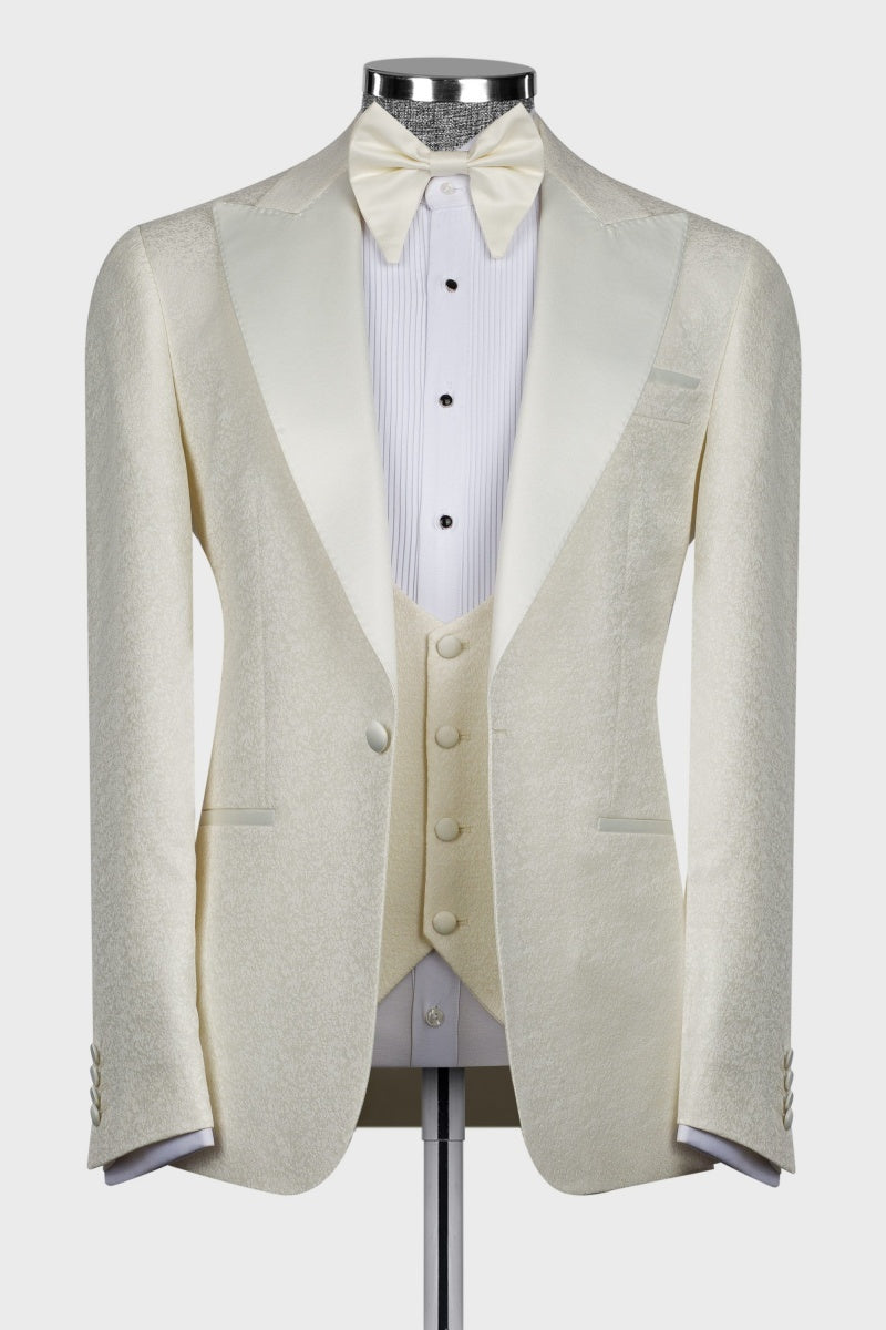 Bespoke White Jacquard Peaked Lapel 3 Pieces Prom Suits For Men