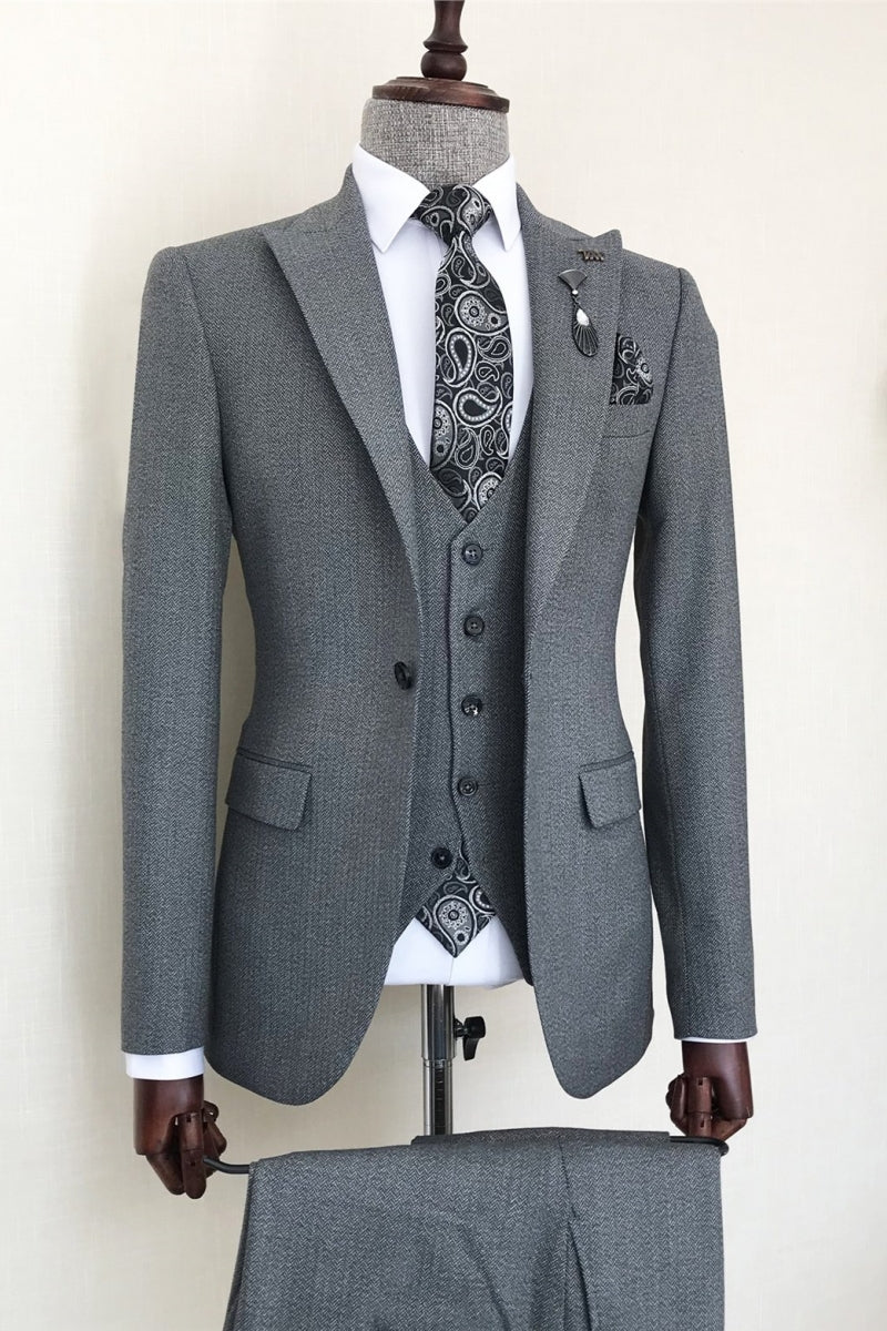 Gray New Arrival Peaked Lapel Business Suit With Waistcoat
