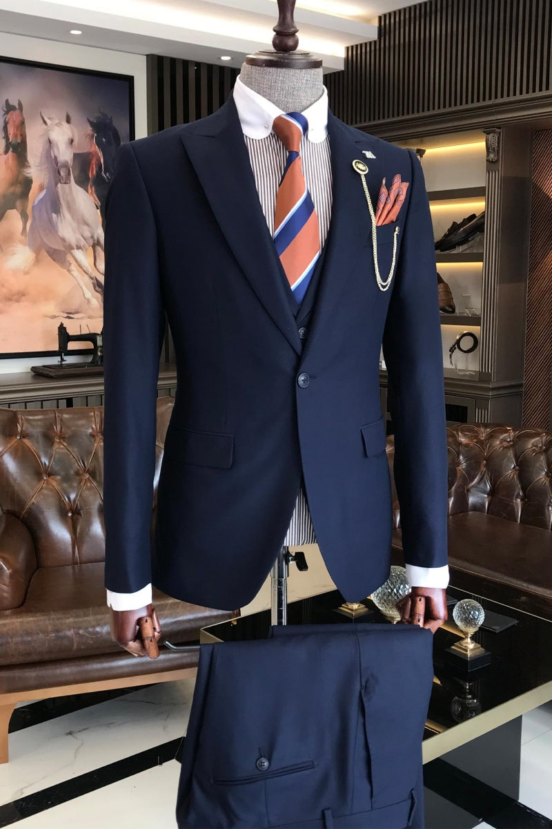 Bespoke Dark Navy Peaked Lapel Close Fitting Suits With Waistcoat