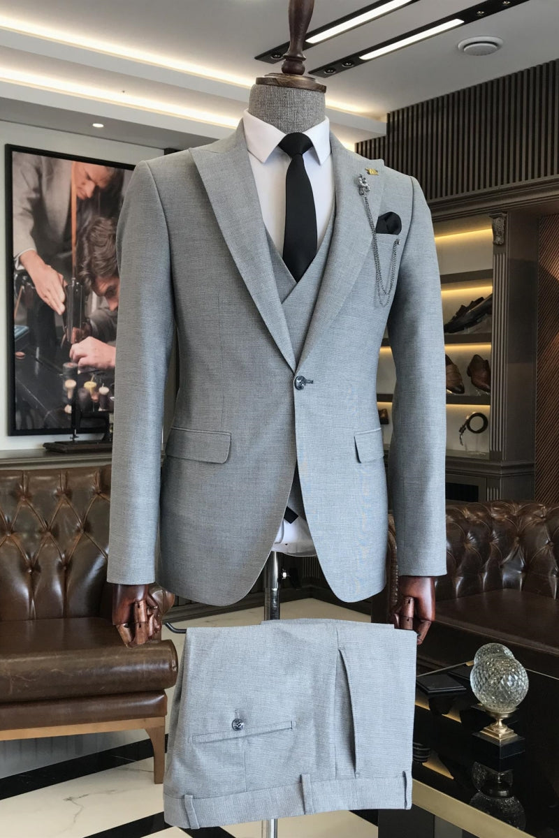 Modern Light Gray 3 Pieces Bespoke Slim Fit Business Suits