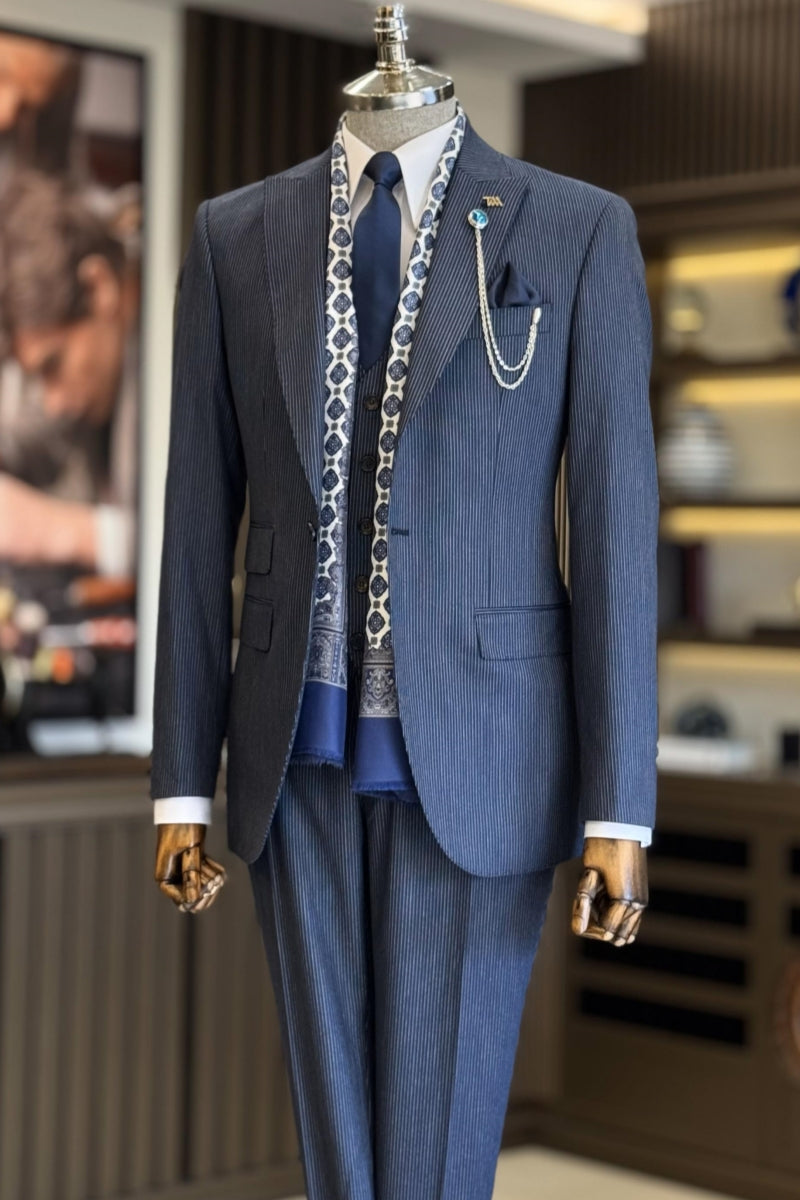 Close Fitting Navy Bule 3 Pieces Pinstripe Business Suits With Waistcoat