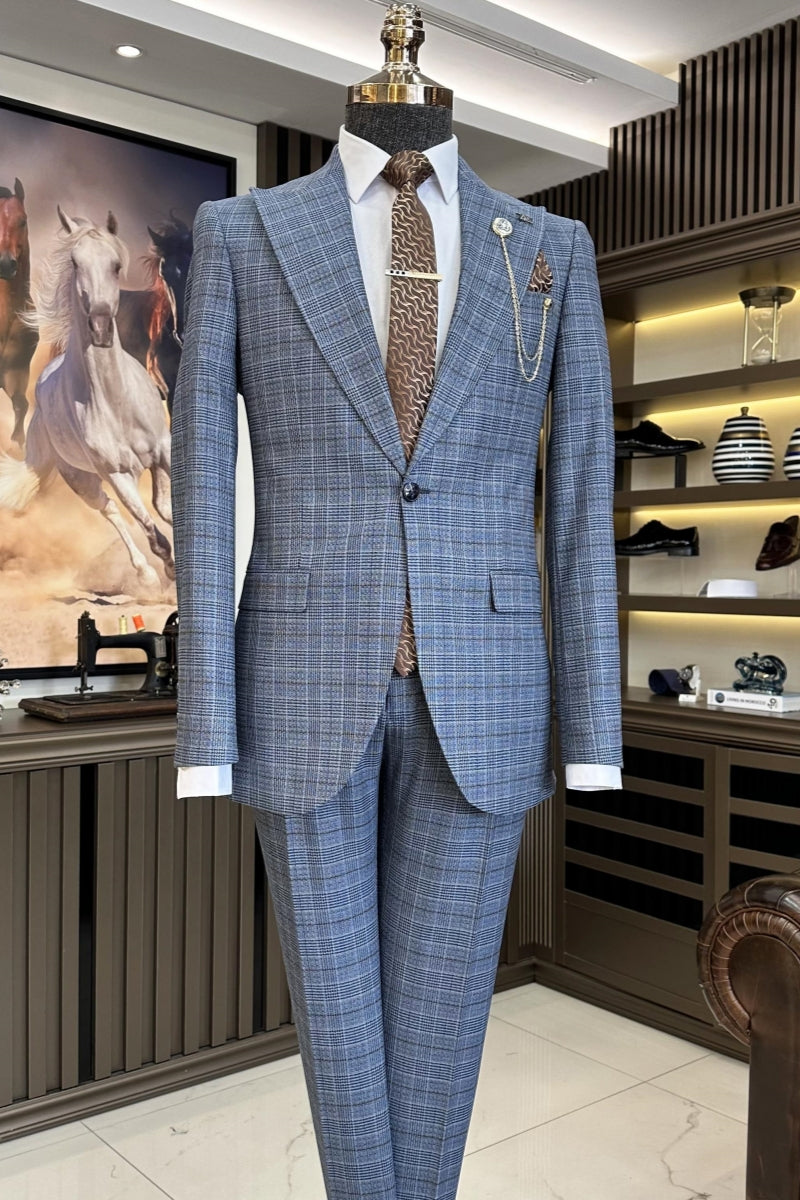 Light Blue Fashion Plaid Peaked Lapel Business Suits