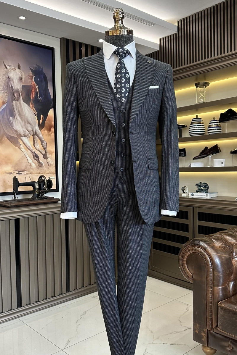 Steady Dark Gray 3 Pieces Pinstriped Business Suits