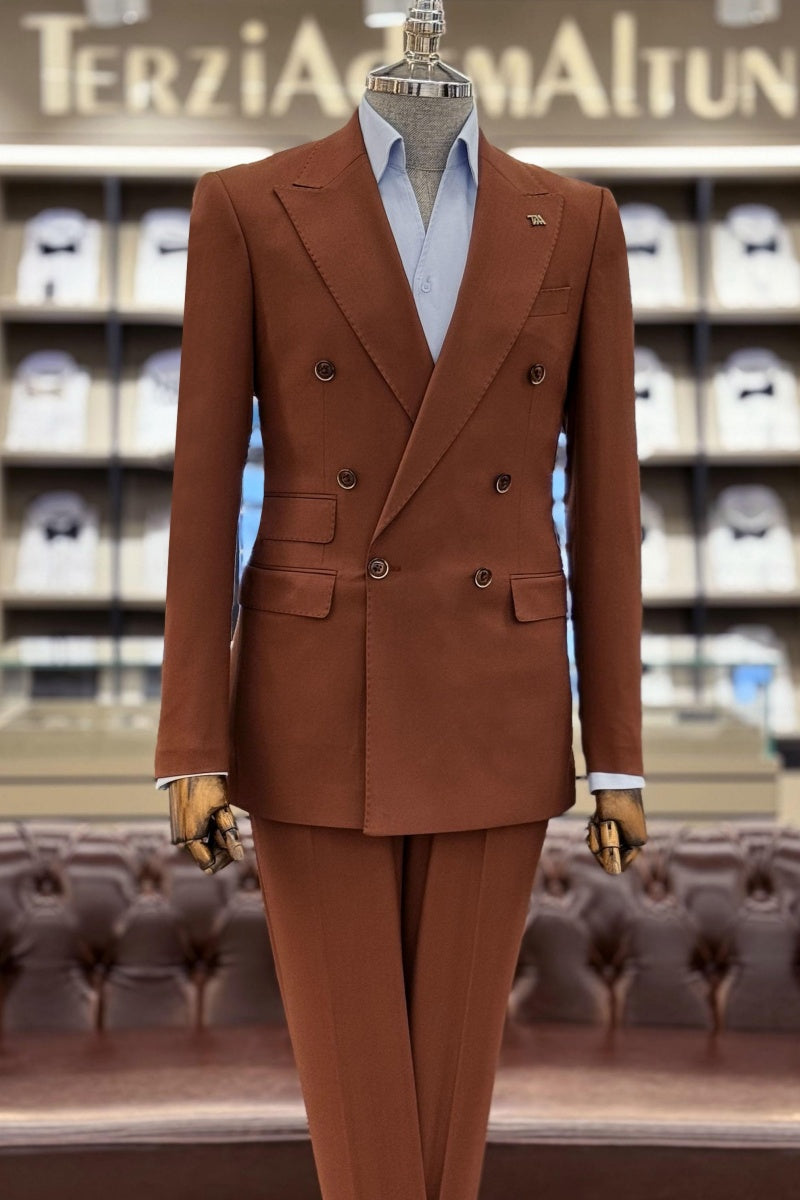 Glamorous Brown Red Double Breasted Peaked Lapel Formal Suits