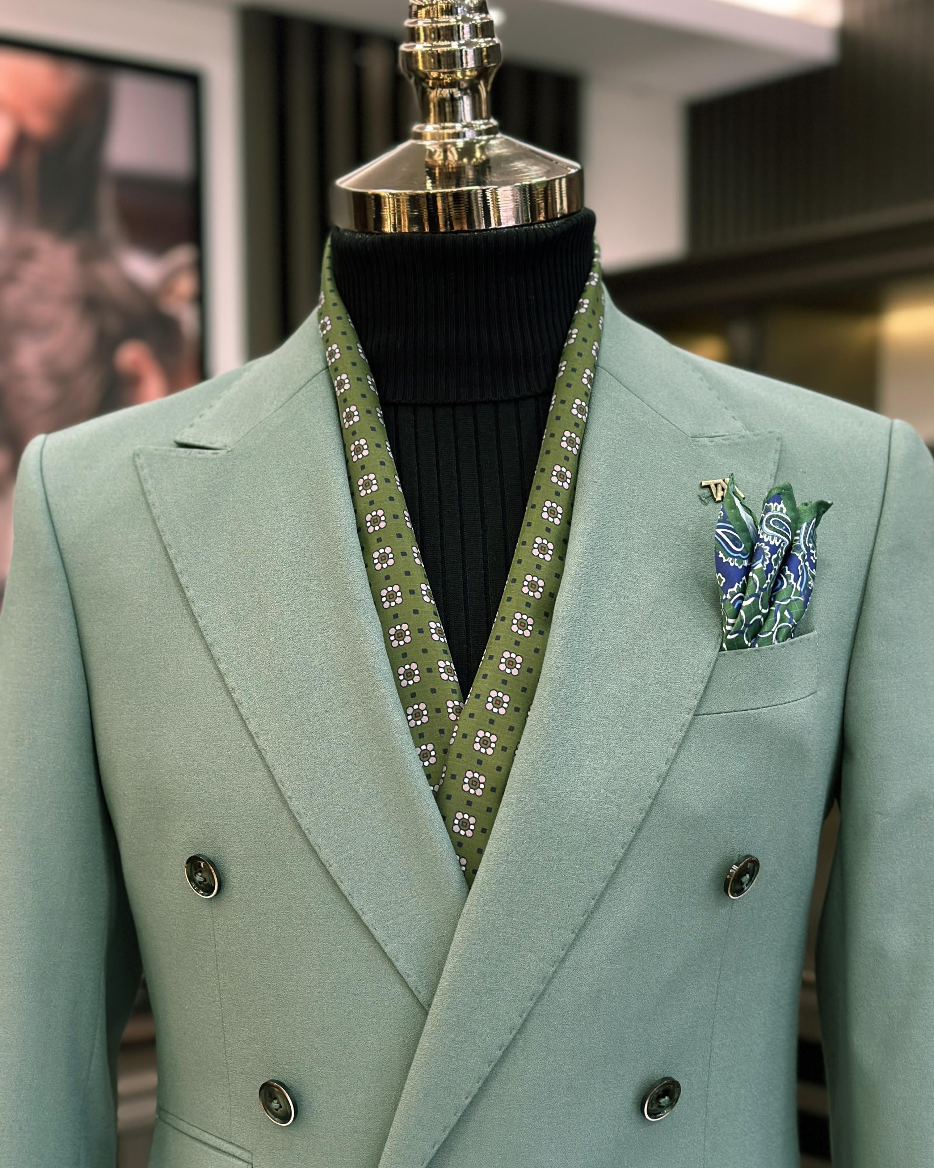 Fancy Light Green Peaked Lapel Double Breasted Formal Business Suits