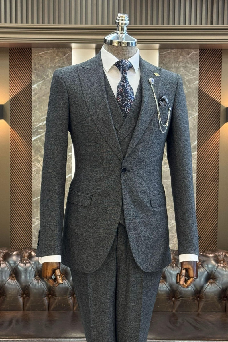 Classic Dark Gray 3 Pieces Big And Tall Peaked Lapel Business Suits