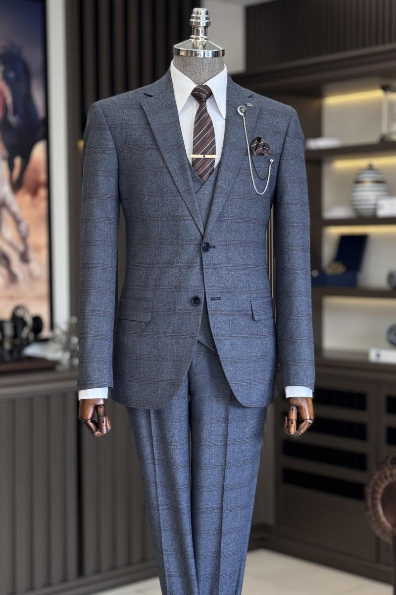 New Arrival Dark Gray Plaid 3 Pieces Notch Lapel Business Suits