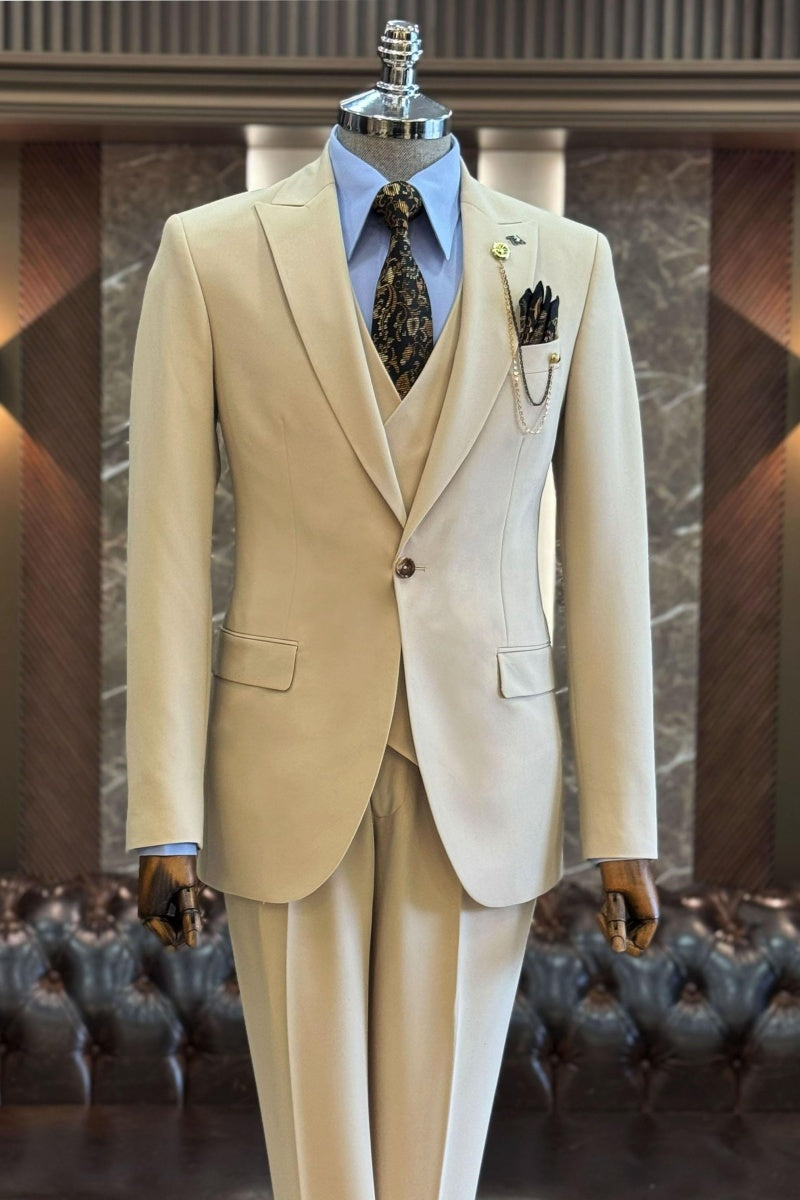Stylish Off-white 3 Pieces Business Men Suits