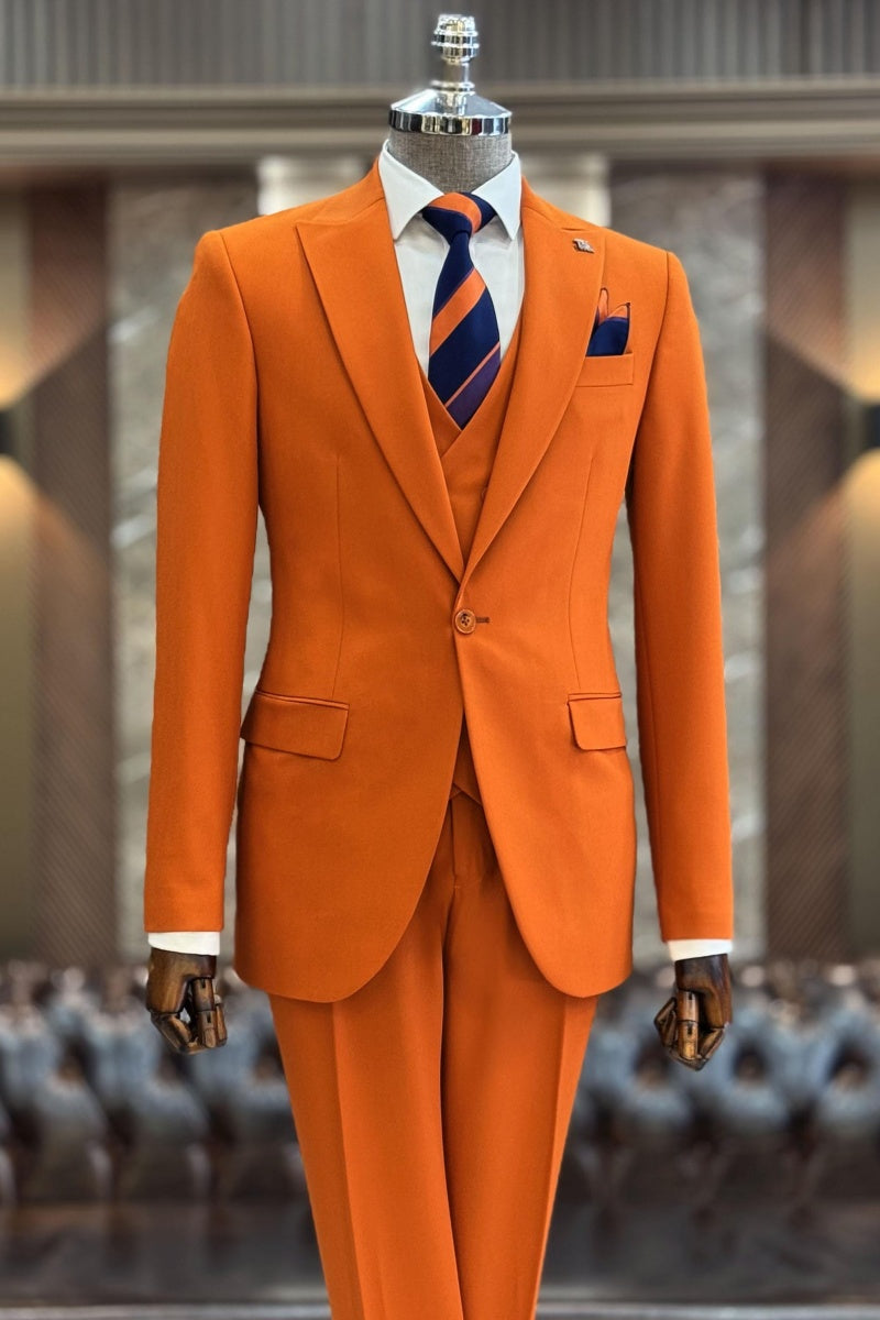 Cool Orange Peaked Lapel 3 Pieces Prom Suits