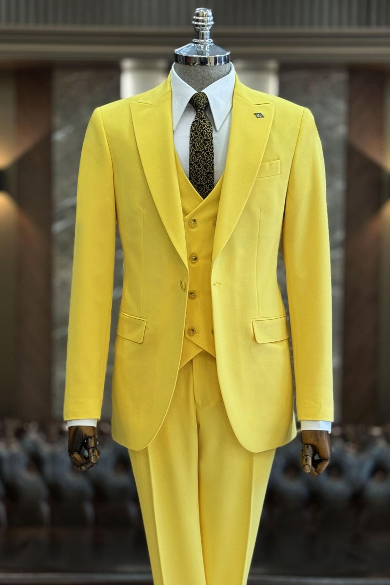 Fancy Light Yellow 3 Pieces Prom Men Suits With Waistcoat