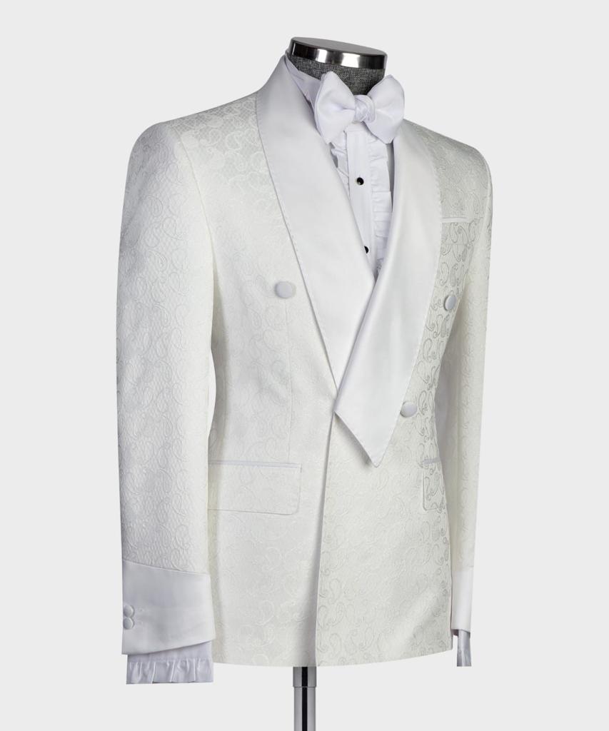Classy White Jacquard Shawl Lapel Double Breasted Wedding Suits With Belt