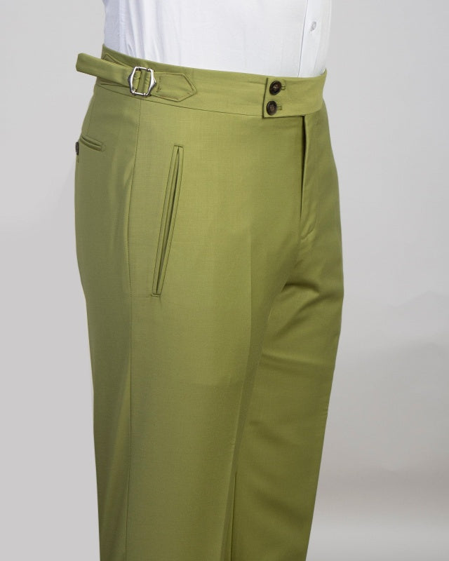 Generous Green Peaked Lapel Prom Suits With Waistcoat