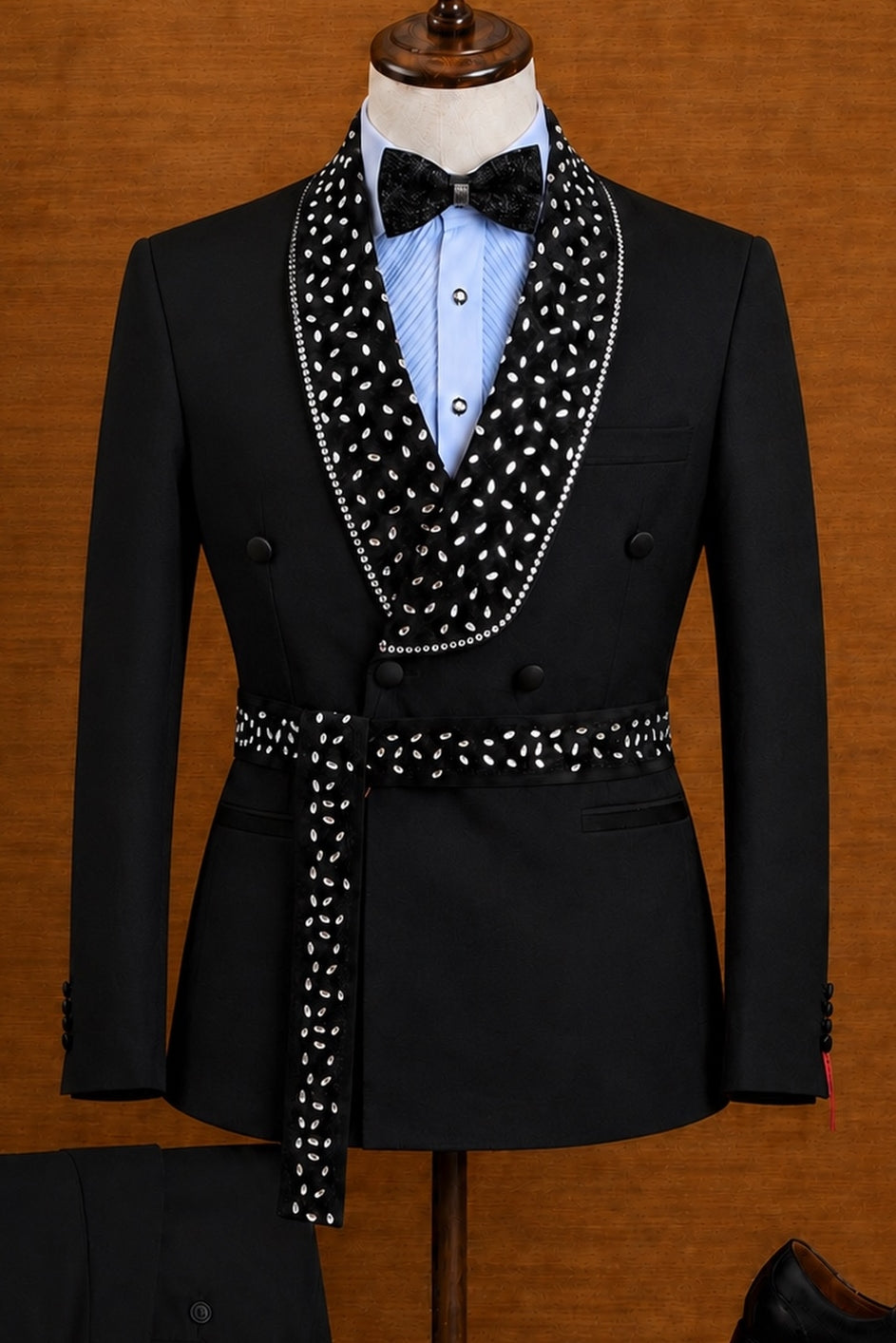Gentle Black Beadings Shawl Lapel Double Breasted Wedding Men Suits