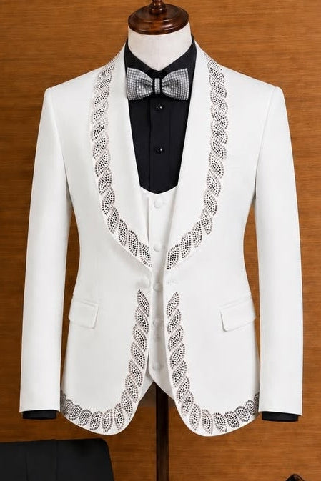 Bespoke White Shawl Lapel Appliques Decent Prom Men Suits