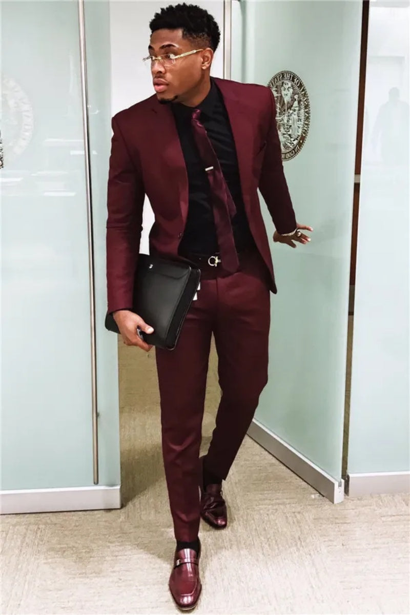 Chic Burgundy Notched Lapel Men's Prom Suits