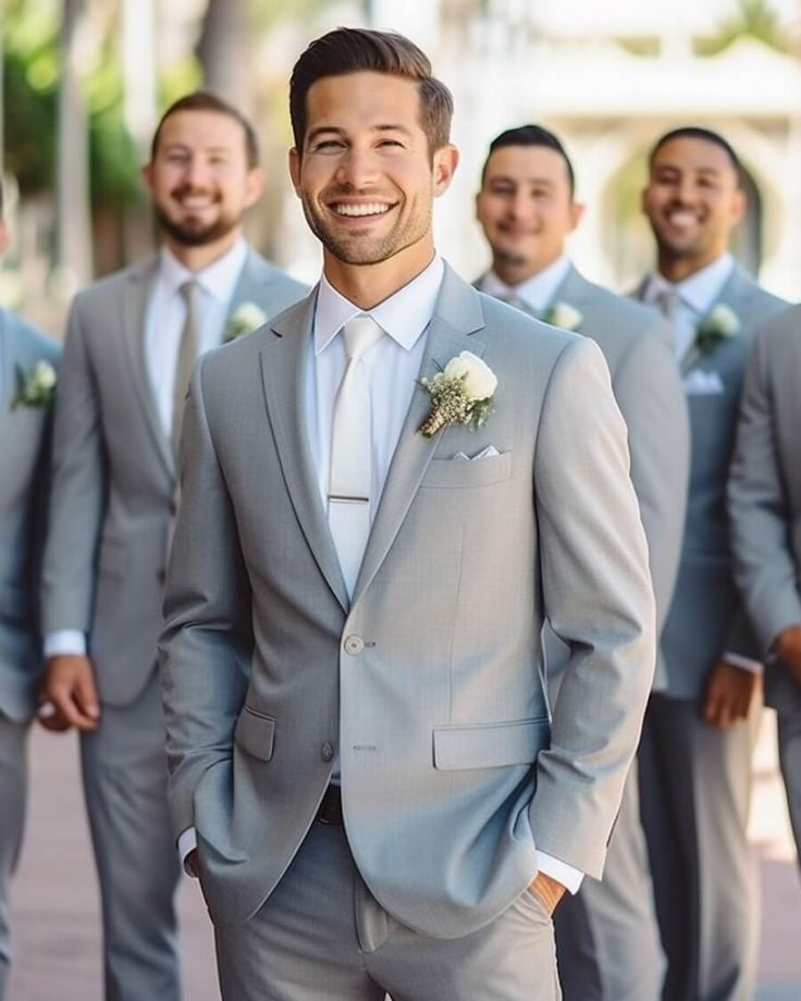 Stylish Gray Notched Lapel Wedding Groomsmen Suits