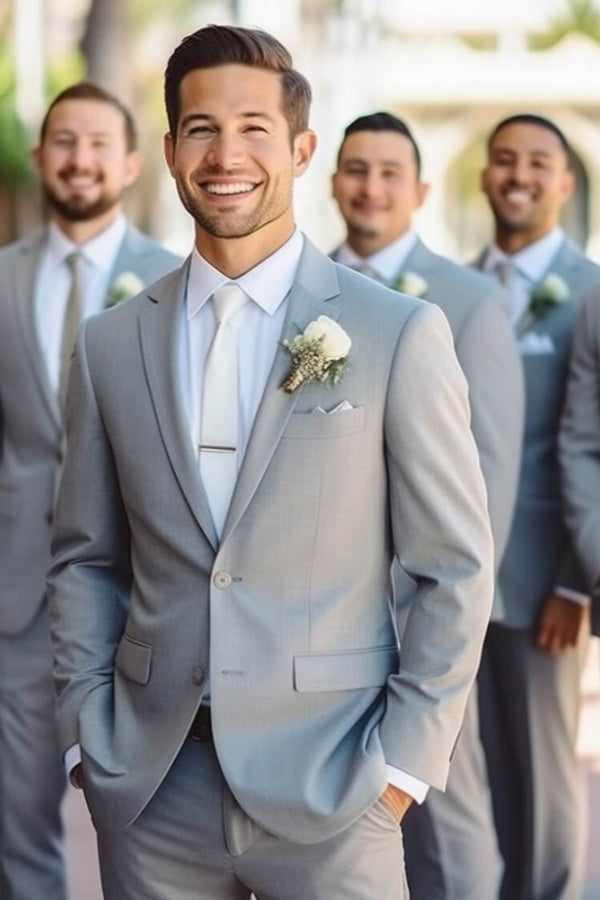 Stylish Gray Notched Lapel Wedding Groomsmen Suits